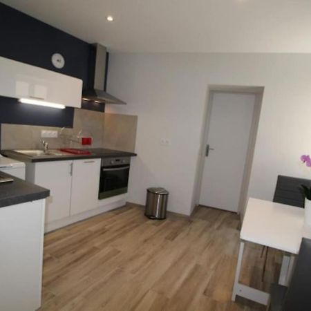 Petit Appartement Confortable Chateaubourg  ภายนอก รูปภาพ